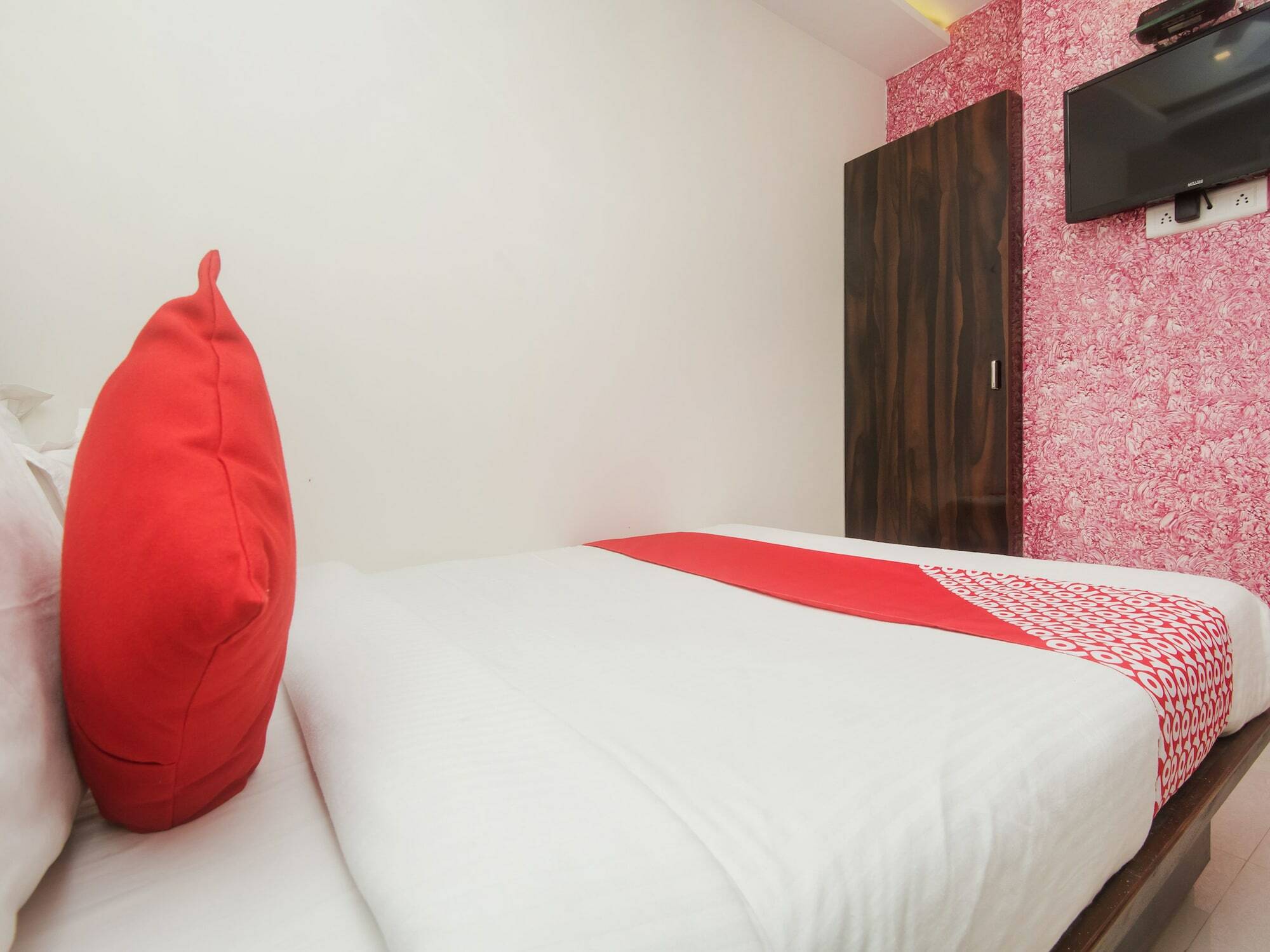 Hotel Mantra Residency Bombaim Exterior foto